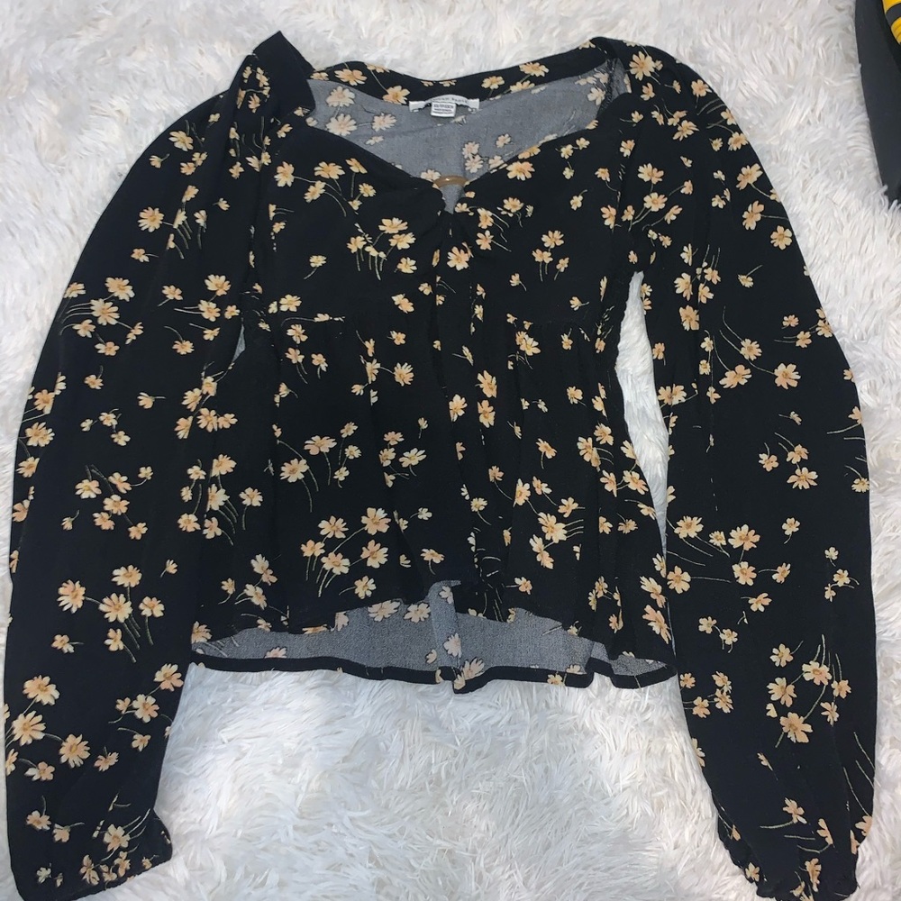 flowery top